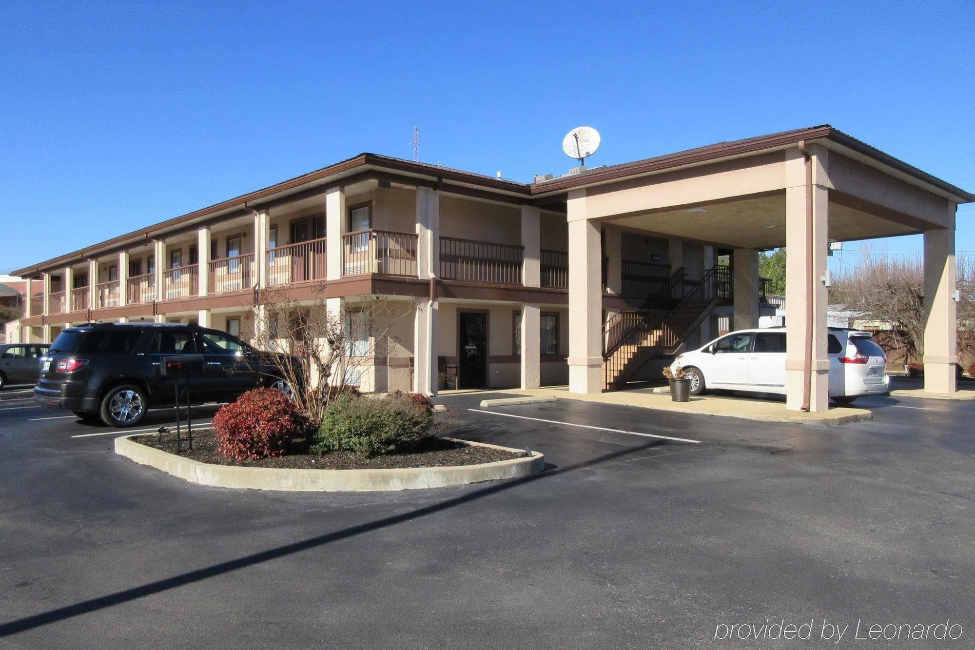Econo Lodge Ripley Esterno foto